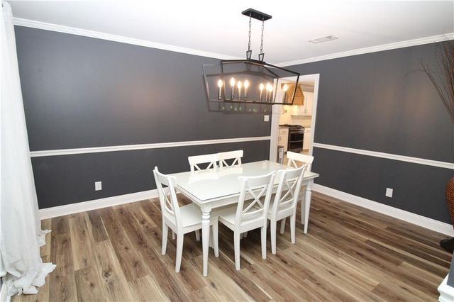 114 MYRTLEWOOD Drive, Pineville, LA 71360