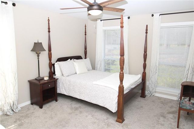 114 MYRTLEWOOD Drive, Pineville, LA 71360