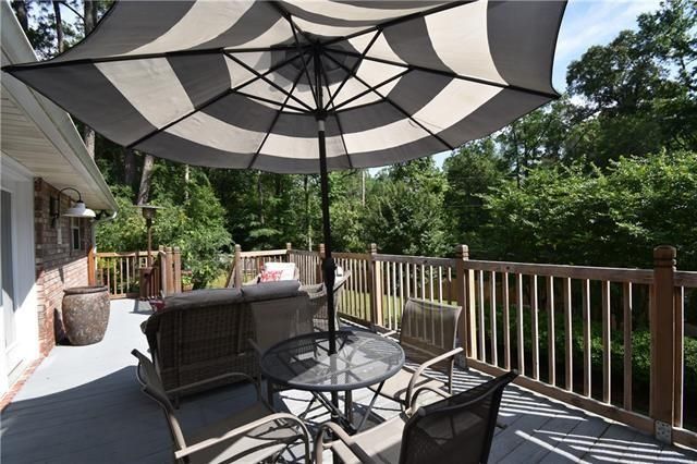 114 MYRTLEWOOD Drive, Pineville, LA 71360