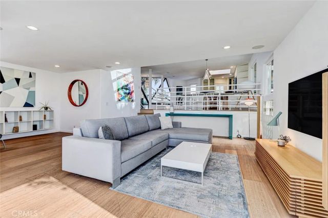 1633 Prospect, Hermosa Beach, CA 90254