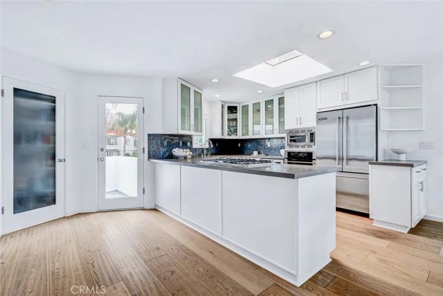1633 Prospect, Hermosa Beach, CA 90254