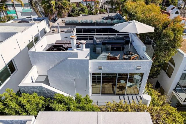 1633 Prospect, Hermosa Beach, CA 90254
