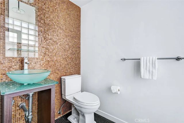 1633 Prospect, Hermosa Beach, CA 90254