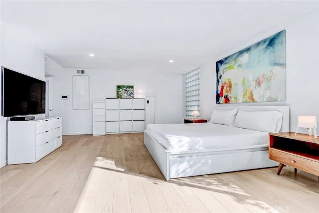 1633 Prospect, Hermosa Beach, CA 90254