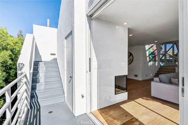1633 Prospect, Hermosa Beach, CA 90254