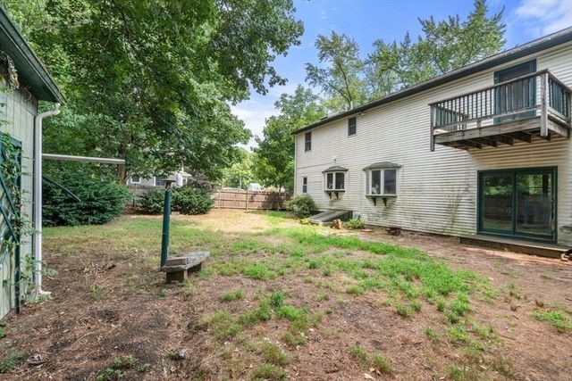 10 Willard St, Wayland, MA 01778