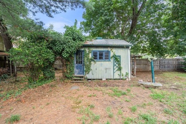 10 Willard St, Wayland, MA 01778