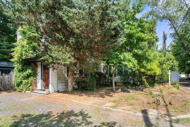 10 Willard St, Wayland, MA 01778
