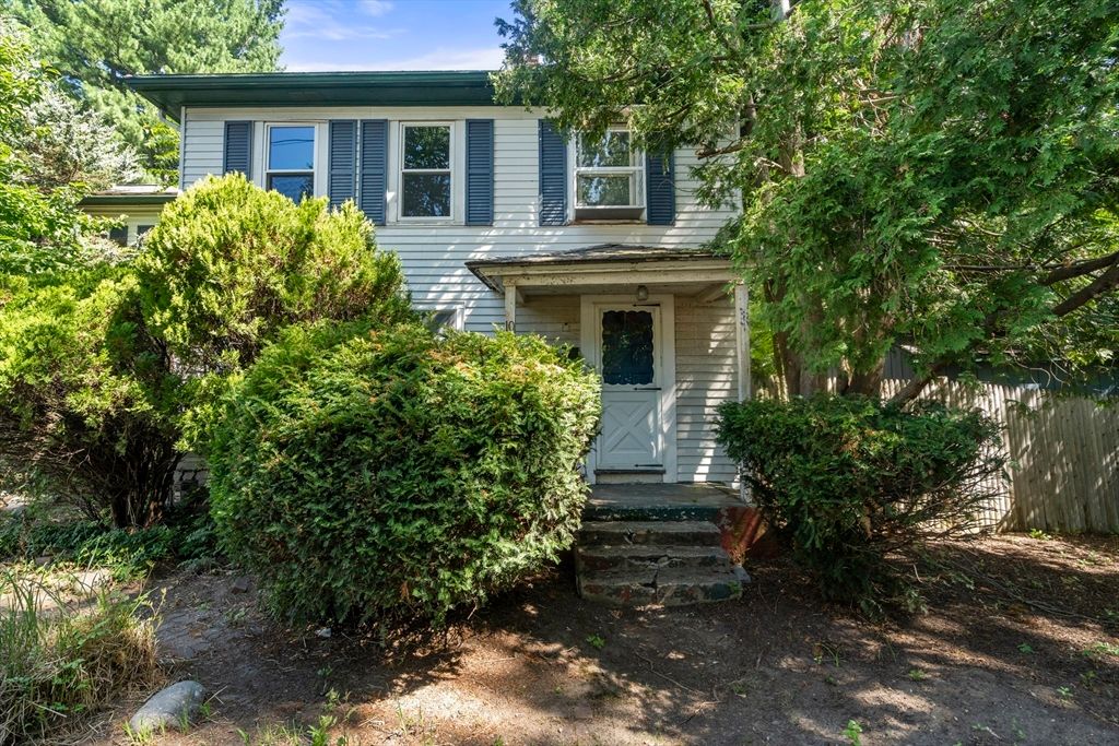 10 Willard St, Wayland, MA 01778