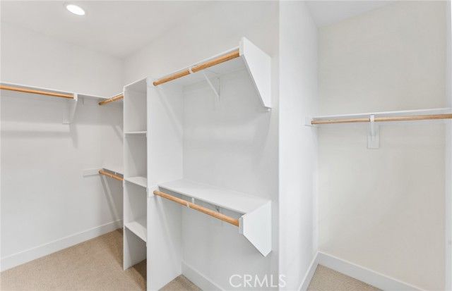 101 Kimberwick Court, Burbank, CA 91506