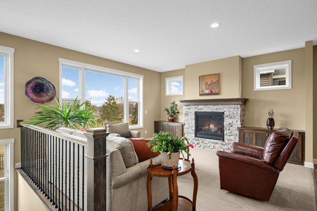 11136 6th Street Circle N, Lake Elmo, MN 55042
