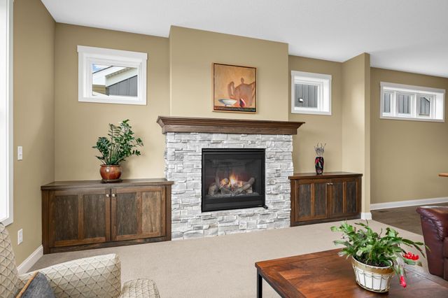 11136 6th Street Circle N, Lake Elmo, MN 55042