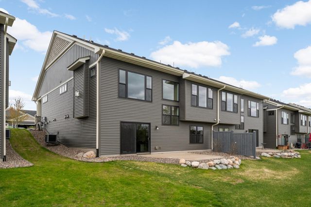 11136 6th Street Circle N, Lake Elmo, MN 55042