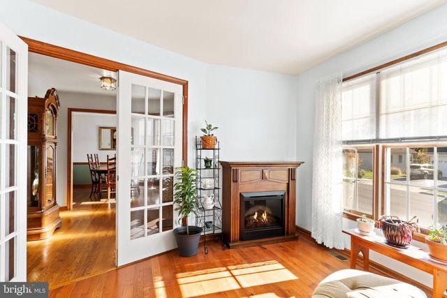 16 WETHERBURN RD, Enola, PA 17025