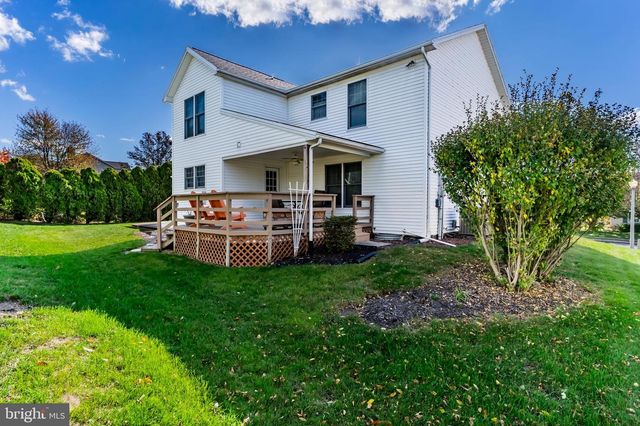 16 WETHERBURN RD, Enola, PA 17025