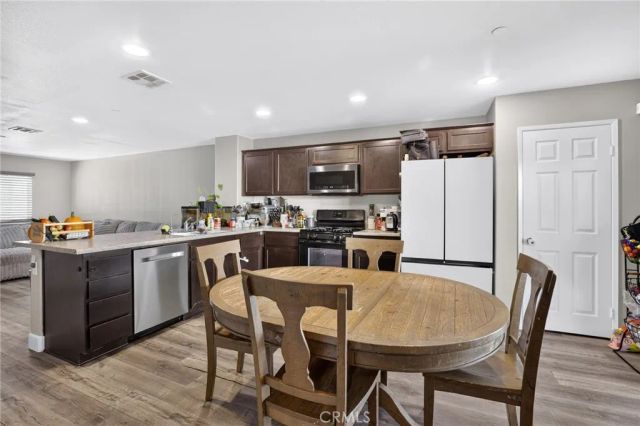 7014 Alderwood, Fontana, CA 92336