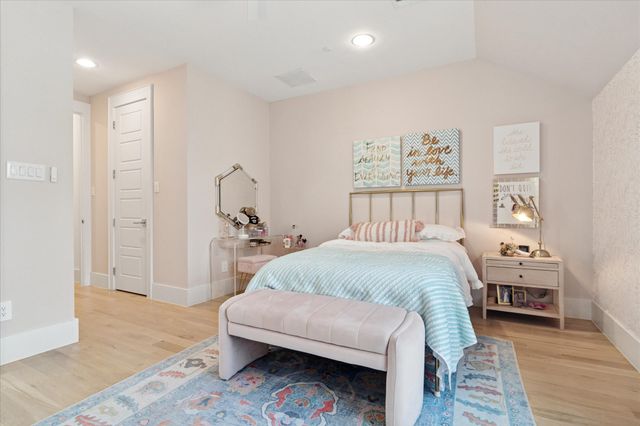 3401 Saint Johns Drive, Highland Park, TX 75205