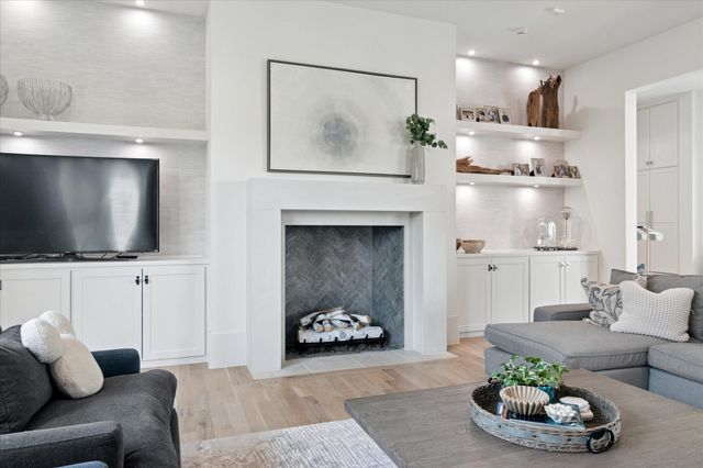 3401 Saint Johns Drive, Highland Park, TX 75205