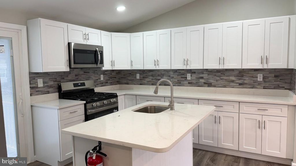 3640 WEYMOUTH RD, BROWNS MILLS, NJ 08015 — photo 3