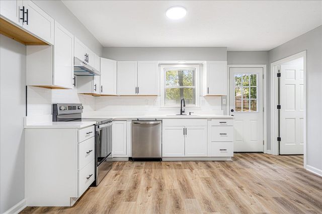 2096 ALLENBY RD, Memphis, TN 38139