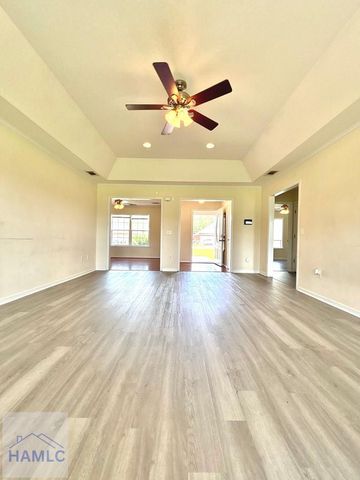 109 Virginia Lane NE, Ludowici, GA 31316