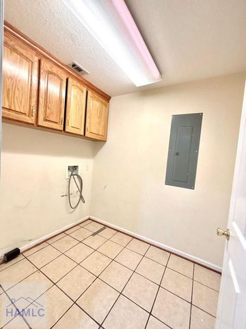 109 Virginia Lane NE, Ludowici, GA 31316