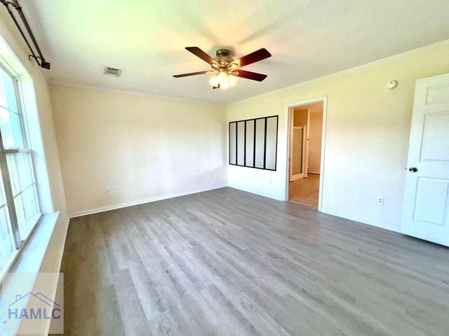 109 Virginia Lane NE, Ludowici, GA 31316