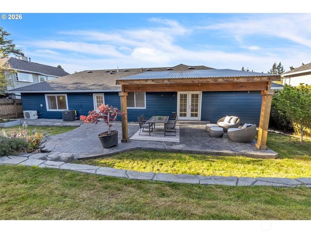 1402 NW 30th Avenue, Camas, WA 98607