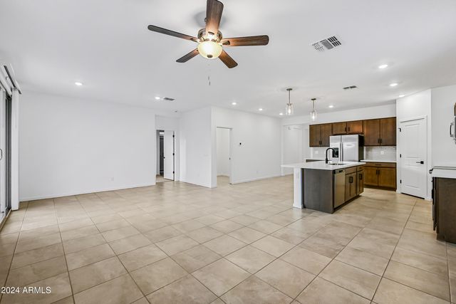 25303 W BOWKER Street, Buckeye, AZ 85326