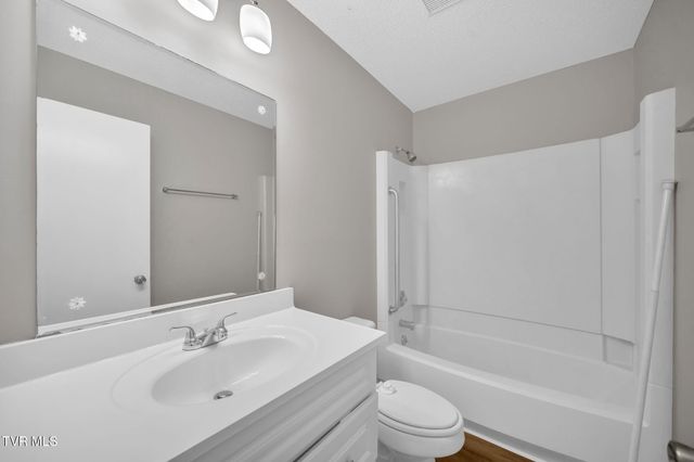 1559 Colony Park Drive 37, Johnson City, TN 37604