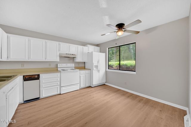 1559 Colony Park Drive 37, Johnson City, TN 37604