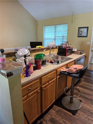 2840 Two Lake Cir, South Fulton, GA 30349