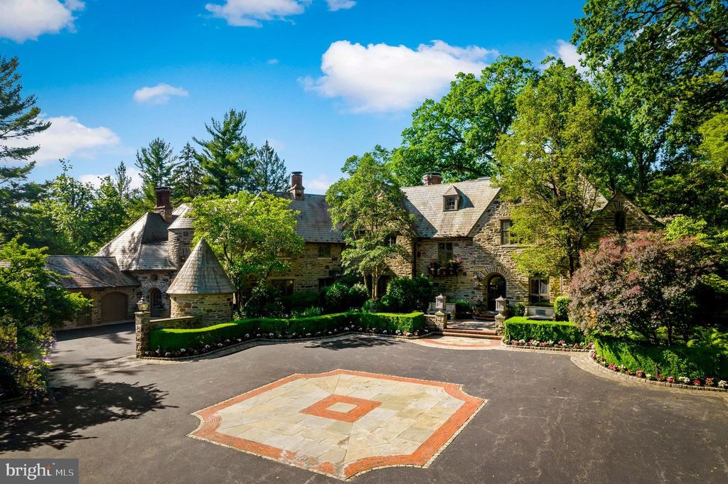 26 OLD GULPH ROAD, Gladwyne, PA 19035