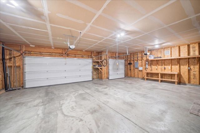 9420 W Ballesteros Ct, Cheney, WA 99004