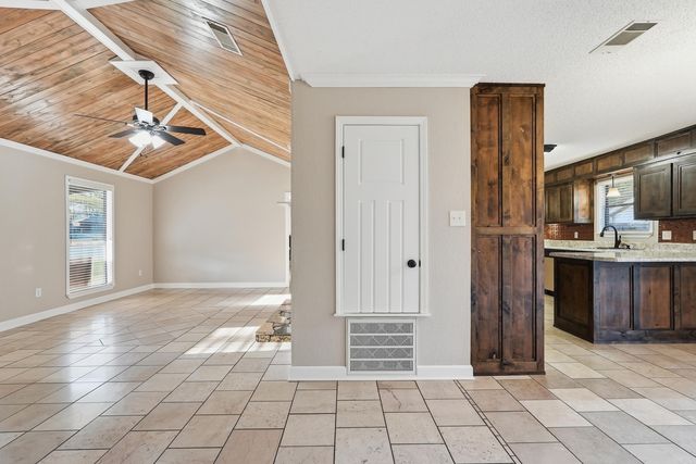 19 Rosanne Dr, Conway, AR 72034
