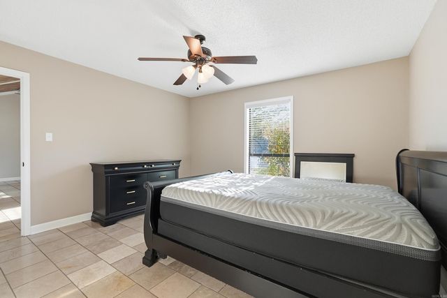 19 Rosanne Dr, Conway, AR 72034