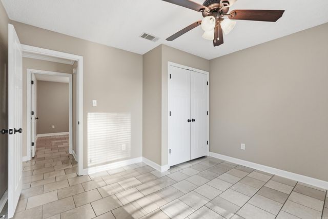 19 Rosanne Dr, Conway, AR 72034