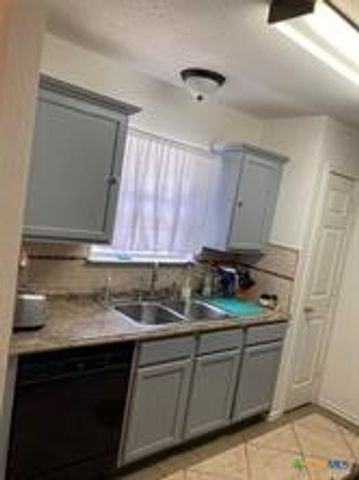 1309 Mallard Lane, Taylor, TX 76574