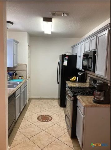 1309 Mallard Lane, Taylor, TX 76574