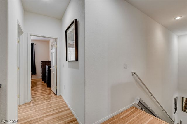10190 Deerfield Beach Avenue 102, Las Vegas, NV 89129