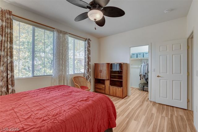 10190 Deerfield Beach Avenue 102, Las Vegas, NV 89129