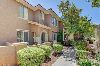 10190 Deerfield Beach Avenue 102, Las Vegas, NV 89129