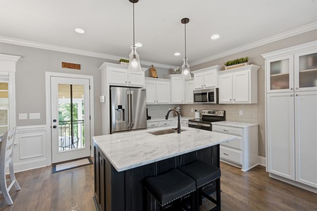 844 Bloomdale Trce, Hermitage, TN 37076