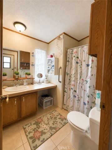8600 Contreras 54, Paramount, CA 90723