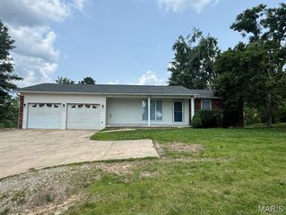 755 Wilcox Road, Poplar Bluff, MO 63901