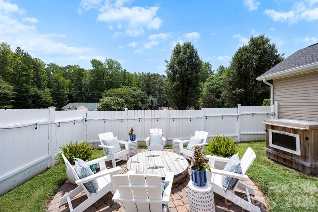 200 Brooks Drive, Stanley, NC 28164