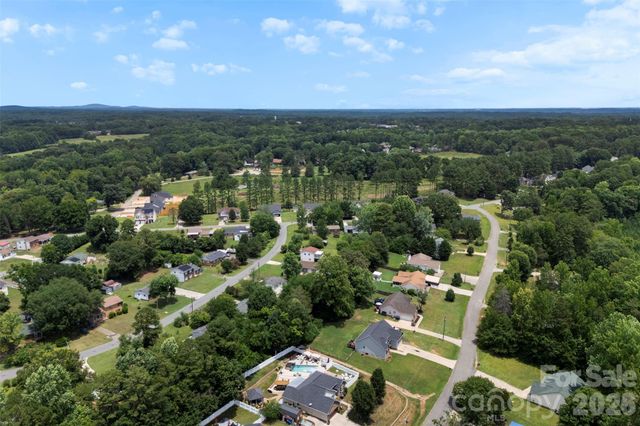 200 Brooks Drive, Stanley, NC 28164