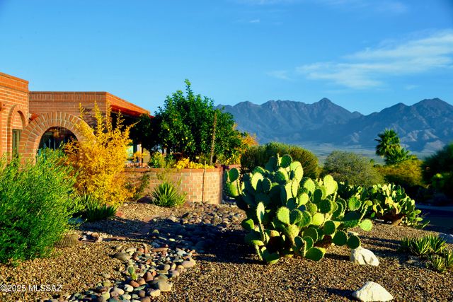 3845 S Via Del Reyecuelo, Green Valley, AZ 85622