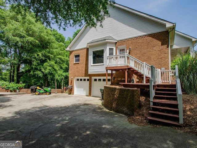 110 Holly Drive, Warner Robins, GA 31088