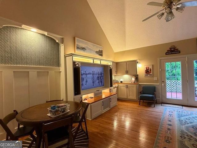 110 Holly Drive, Warner Robins, GA 31088